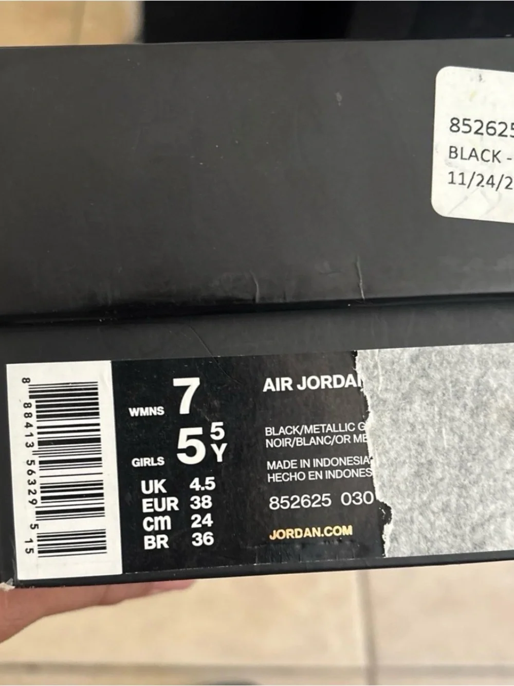 Nike Air Jordan 11 (Singray) Size 5.5y